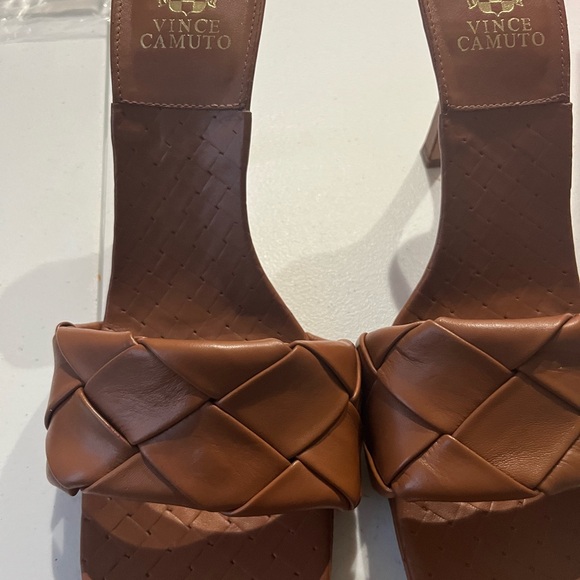 Vince Camuto Tan Woven Women's Sandals - Picture 1 of 3